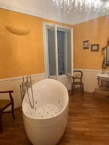 Gold Carbonara Janov